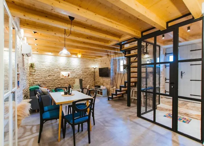 Mala House - Solta Island Prázdninový dům Grohote